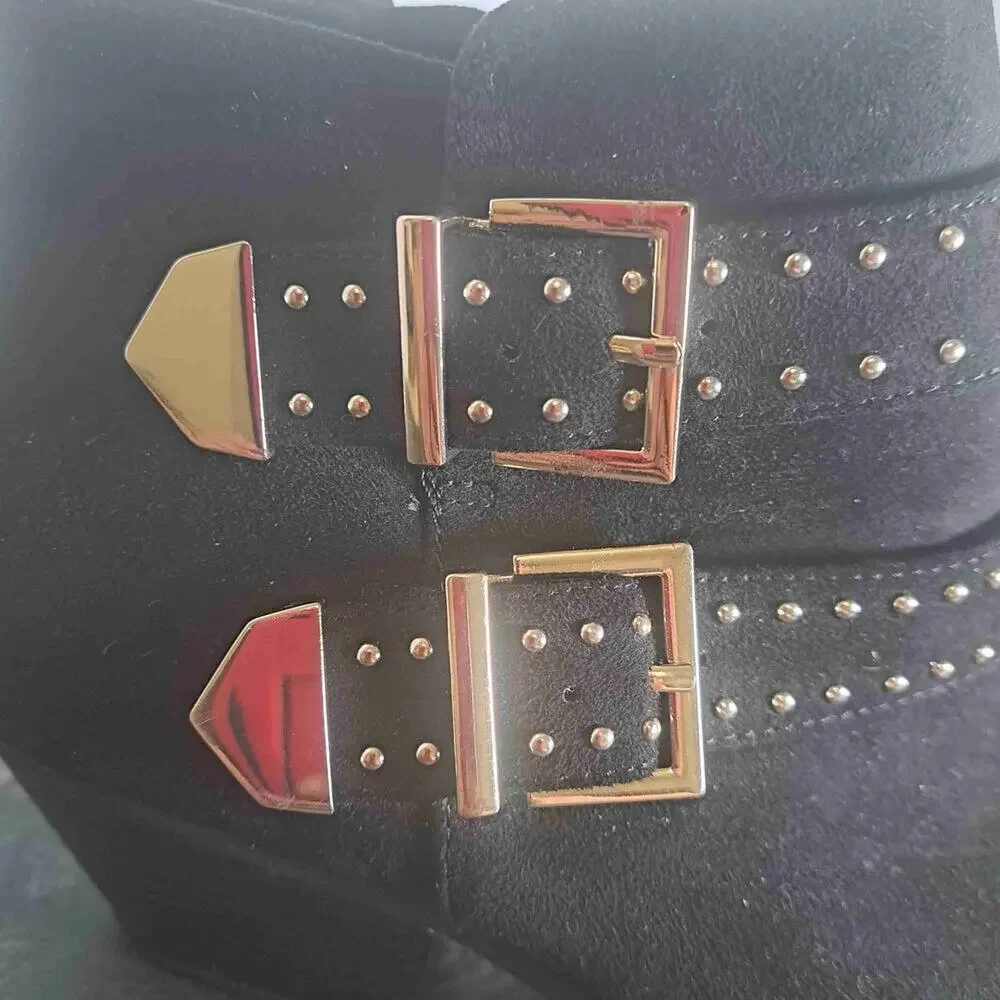 INC International Concepts Black Studded Buckle Detail Ankle Boots US 8.5M